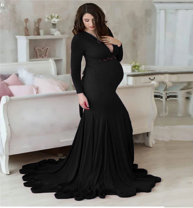 Elegant Long Sleeve V-Neck Photo Shoot Maternity Dress