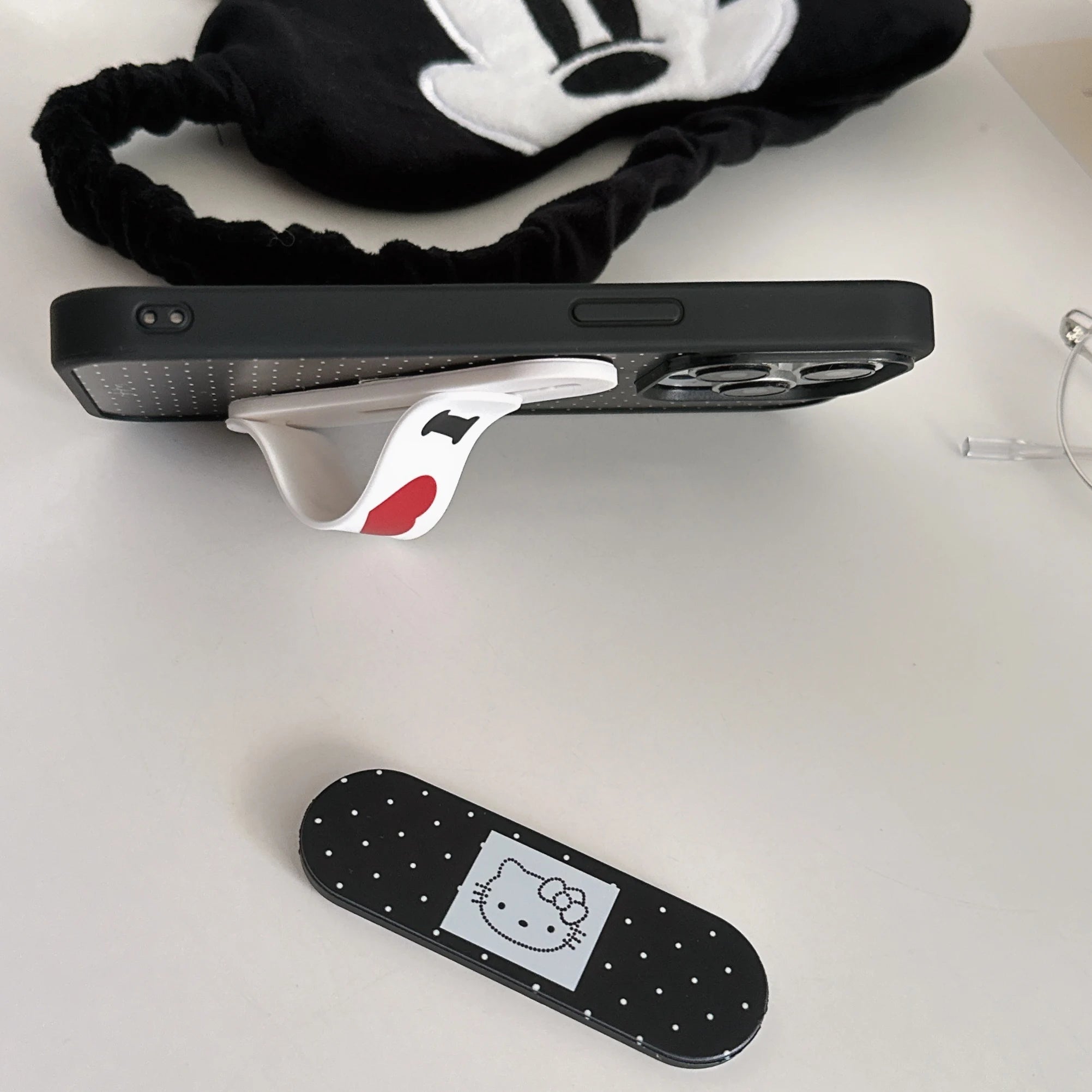 Cute Cartoon Hello Kitty Personalized Band-aid Mobile Phone Holder Cases