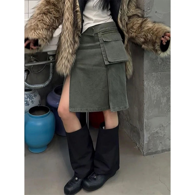 Gyaru Harajuku Grunge Split Asymmetrical Cargo Mini Skirt