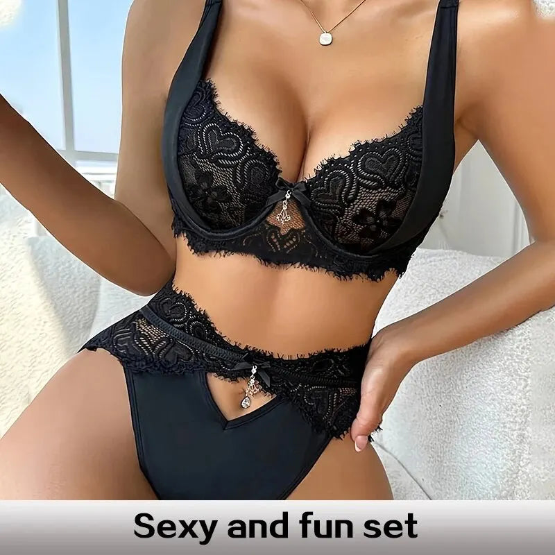 Black Lace Patchwork and Pendant Decoration Lingerie
