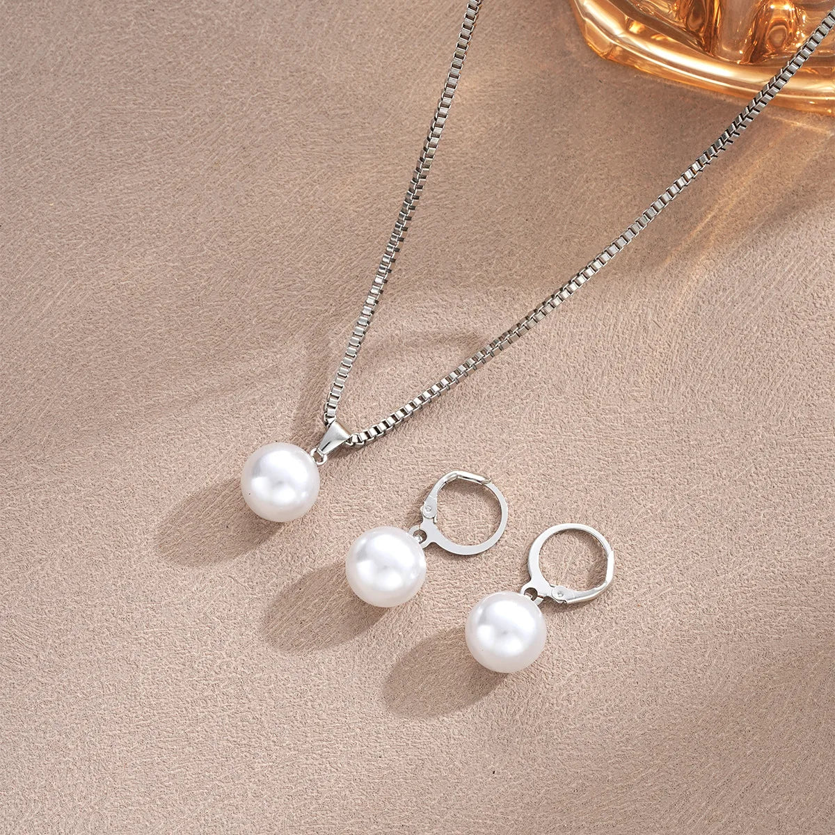 Dangle Earrings Pendant Necklace Pearl Jewelry Set