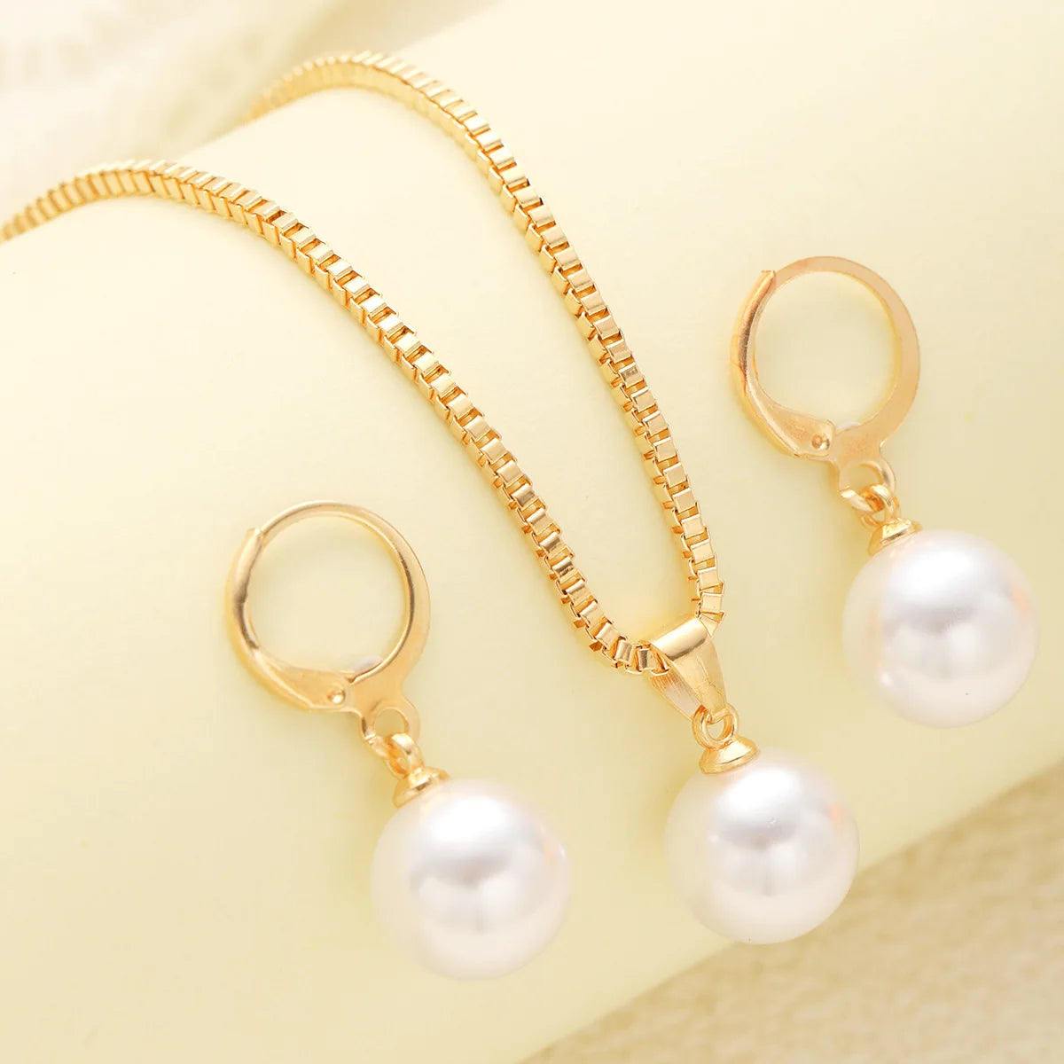 Dangle Earrings Pendant Necklace Pearl Jewelry Set