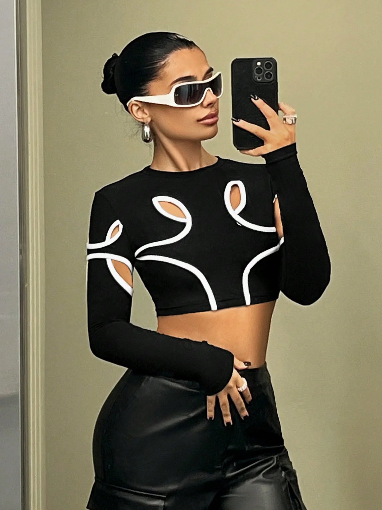 European-Style Fitted Deconstructed Long Sleeve Top