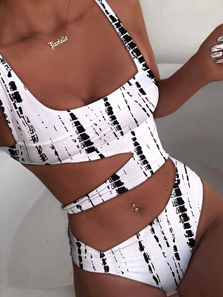 One-Piece Cut Out Push-Up Swimsuit